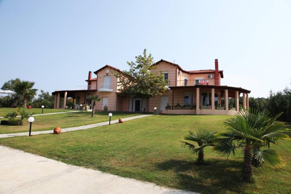 Wonderful Villa With Great View In Posidi-Каландра Екстер'єр фото